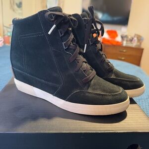 Sorel Out N About Wedge sz. 10